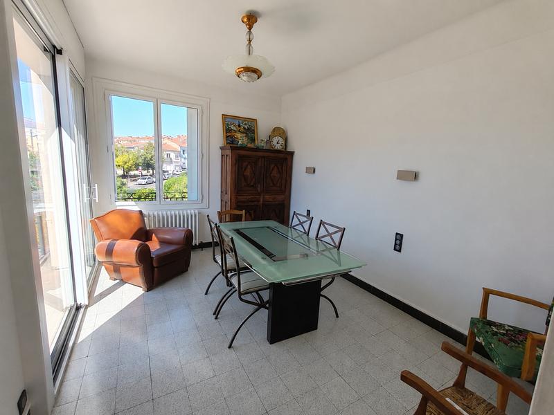 Villa à Perpignan — séjour lumineux